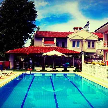 Aparthotel şehzade 3*